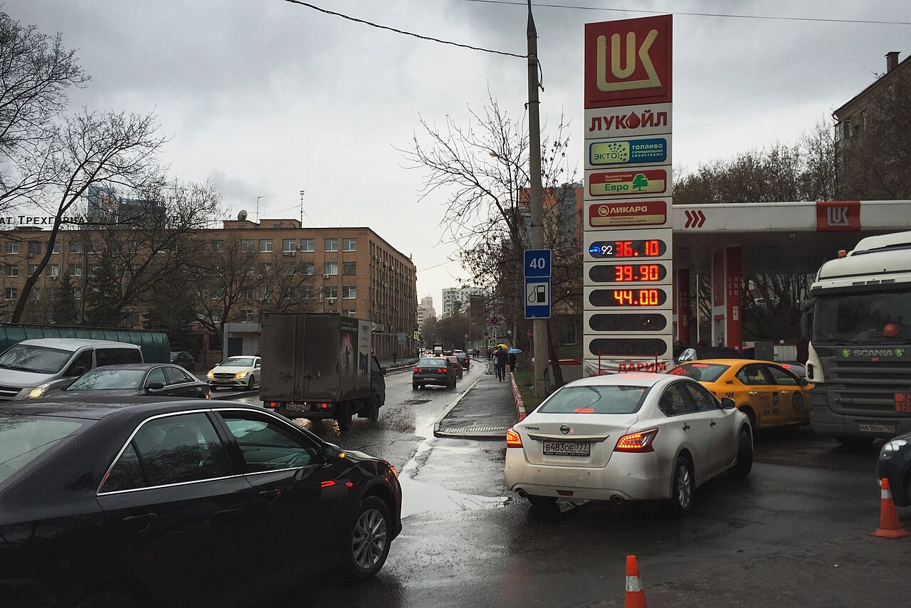 Автозаправочная станция в Москве